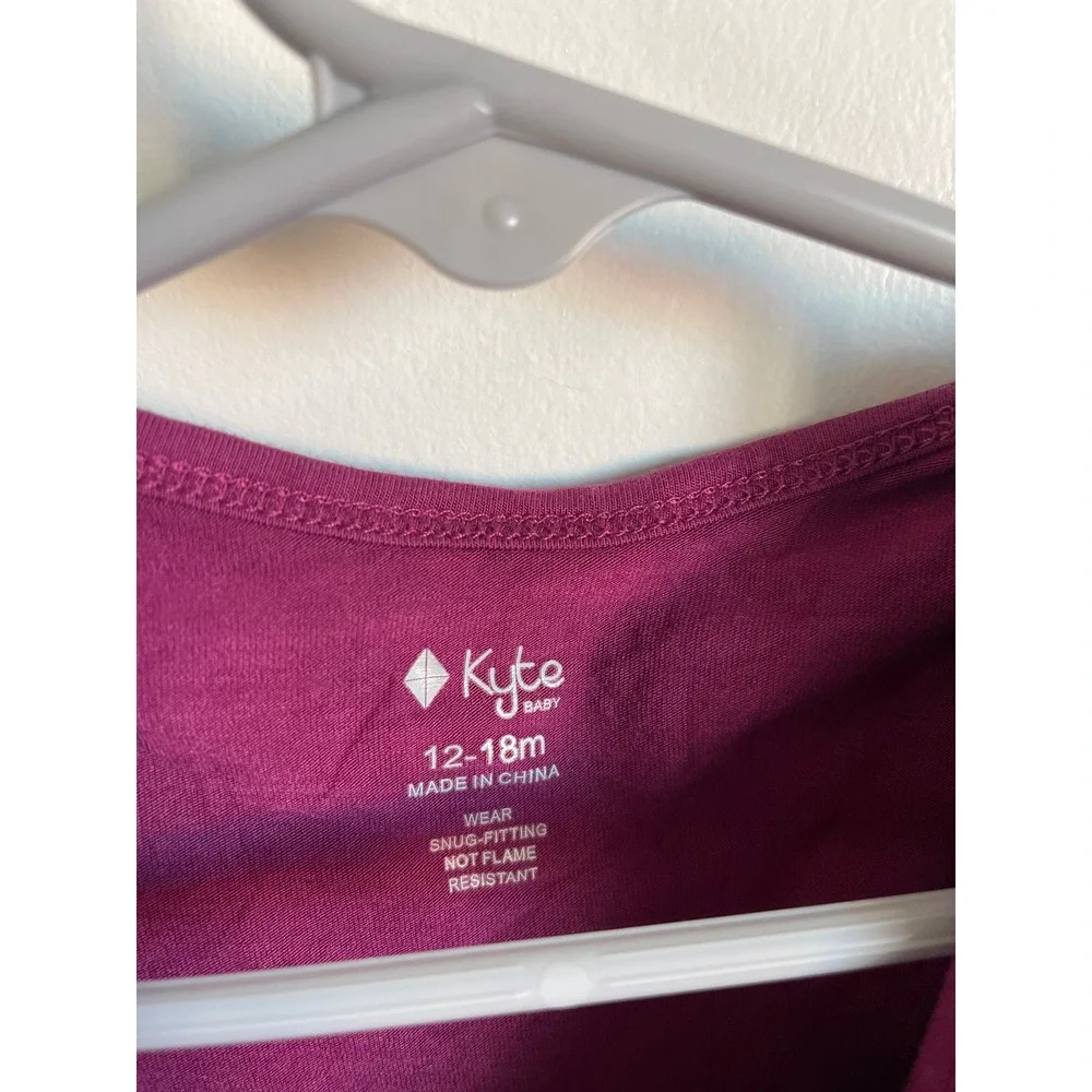 Kyte Baby Long Sleeve Bamboo Bodysuit Magenta 12-18M